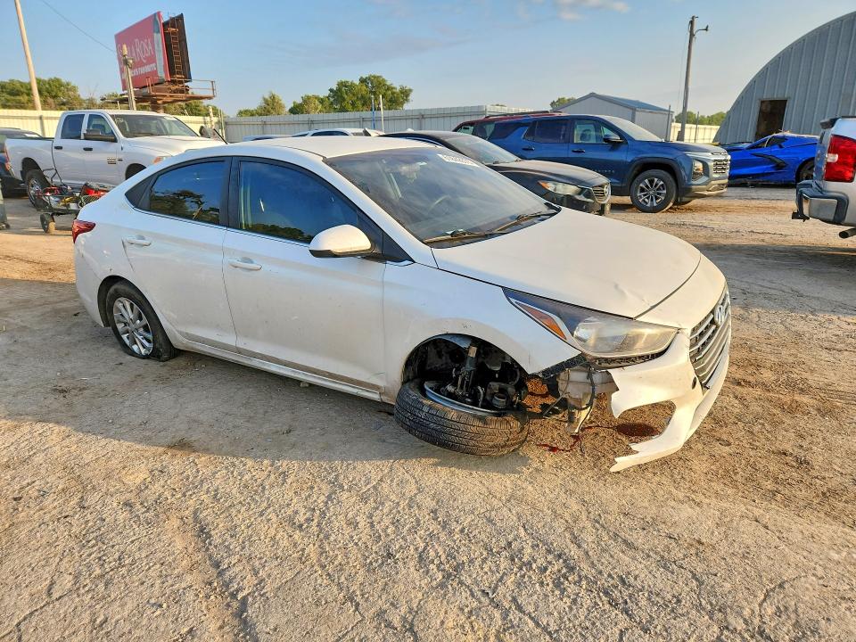 Photo 4 from auction – 2022 HYUNDAI ACCENT with VIN 3KPC24A67NE173871