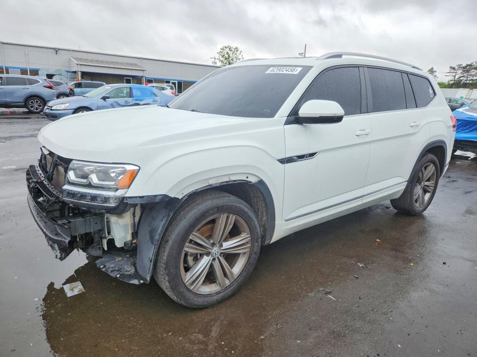 VOLKSWAGEN ATLAS 2018 with VIN 1V2RR2CA7JC566944 - Photo from auction
