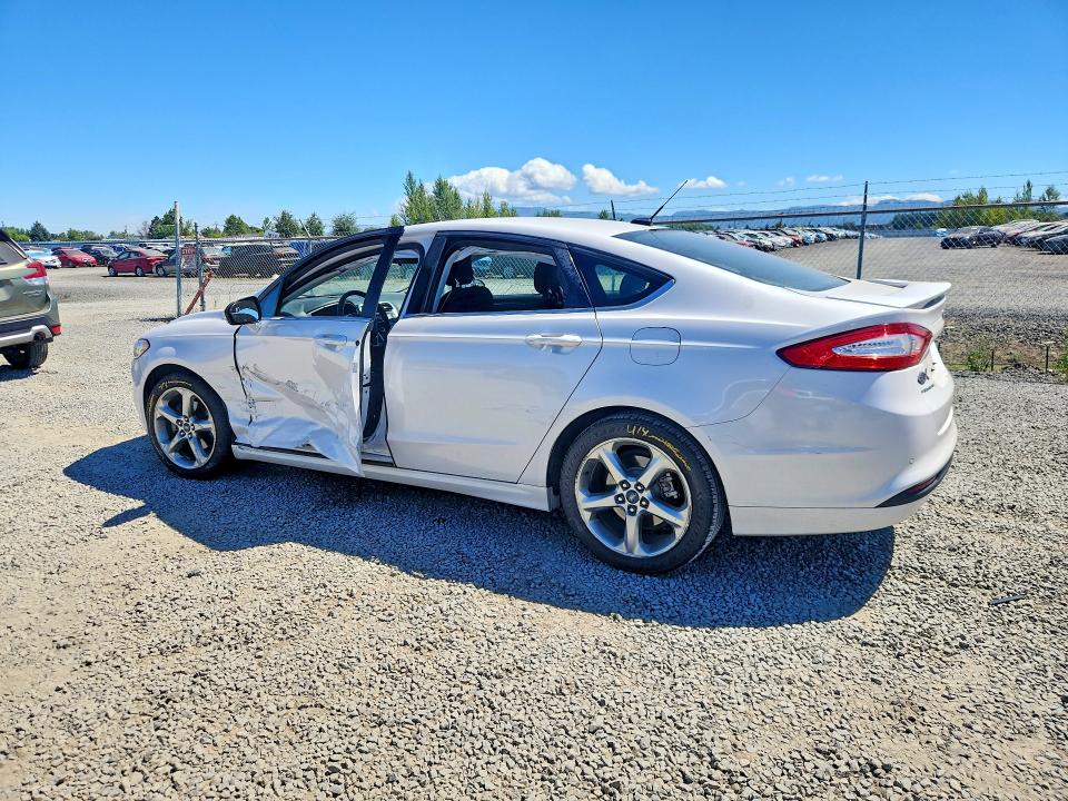Photo 2 from auction – 2014 FORD FUSION with VIN 3FA6P0HD6ER357788