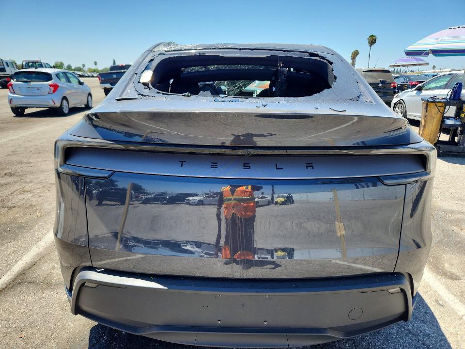 صورة رقم 6 من المزاد - 2026 TESLA MODEL Y مع VIN 7SAYGDED6TF664359
