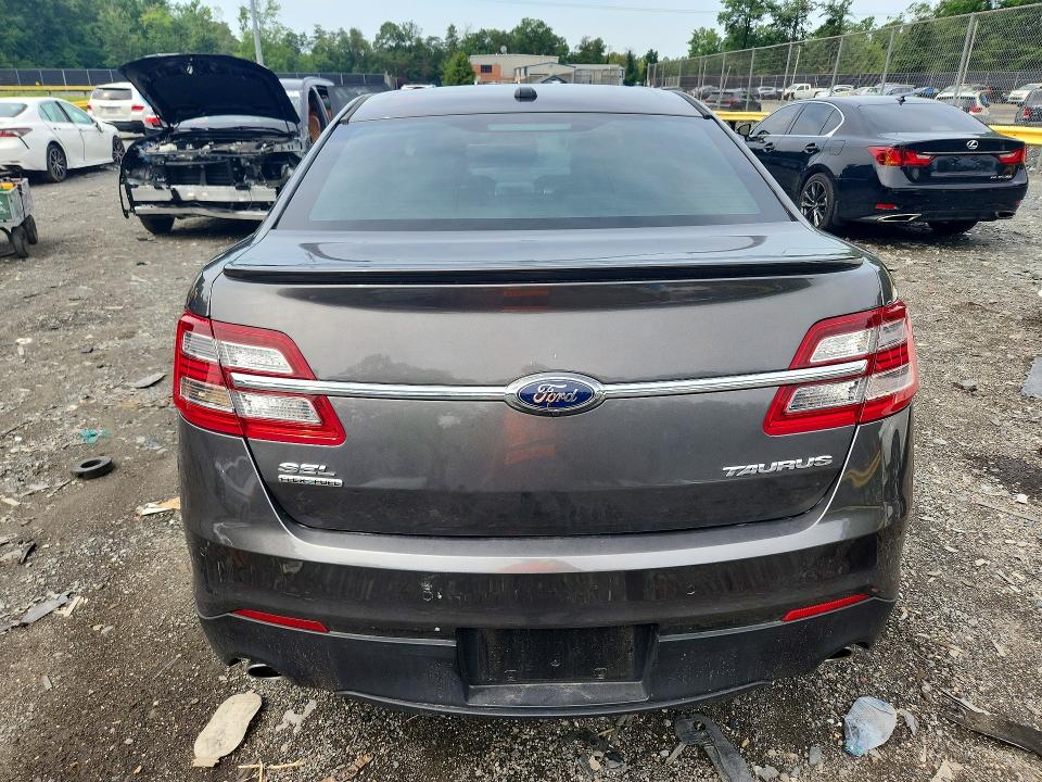 Photo 6 from auction – 2018 FORD TAURUS with VIN 1FAHP2E82JG103153