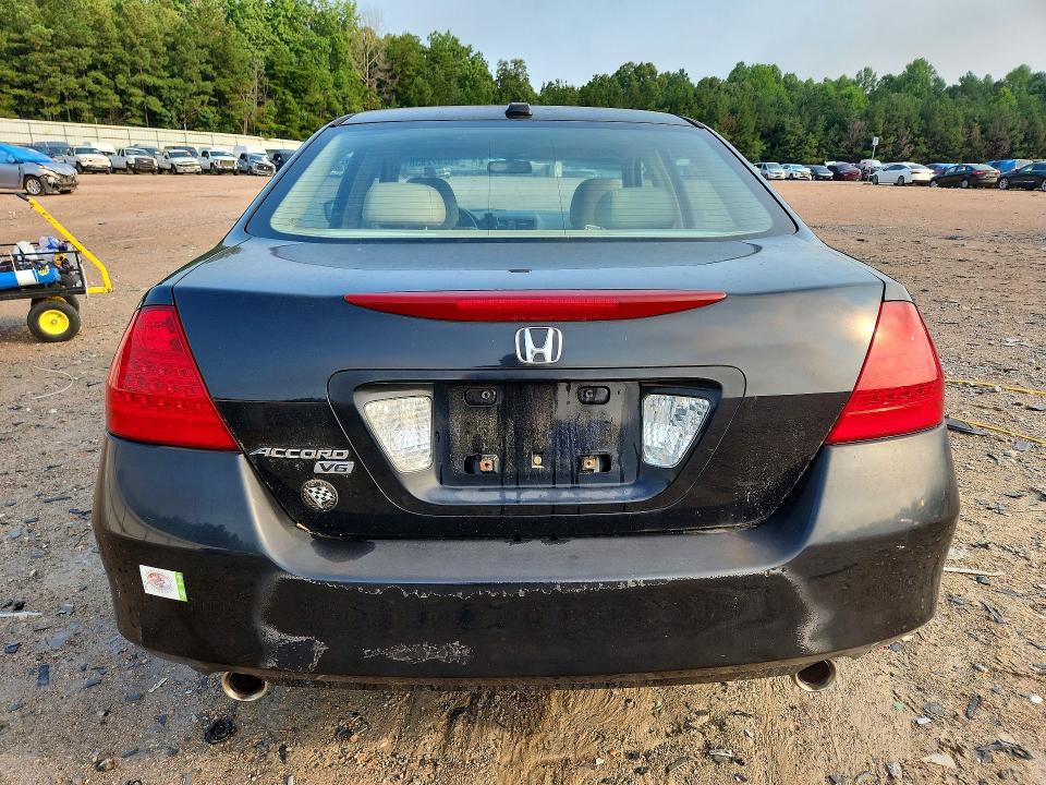 Photo 6 from auction – 2007 HONDA ACCORD with VIN 1HGCM66577A061018