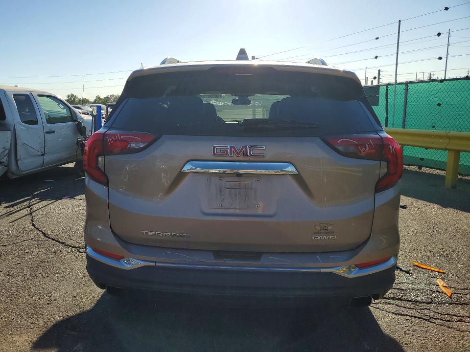 Photo 6 from auction – 2018 GMC TERRAIN with VIN 3GKALVEXXJL258713