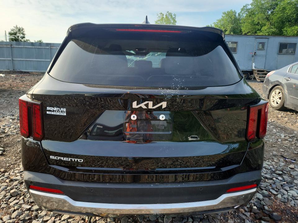 Photo 6 from auction – 2025 KIA SORENTO with VIN 5XYRL4JC4SG355300