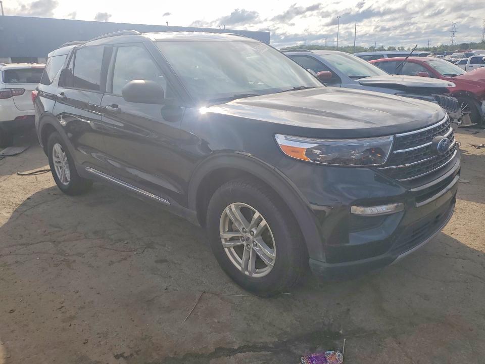 Photo 4 from auction – 2021 FORD EXPLORER with VIN 1FMSK8DH2MGC43593