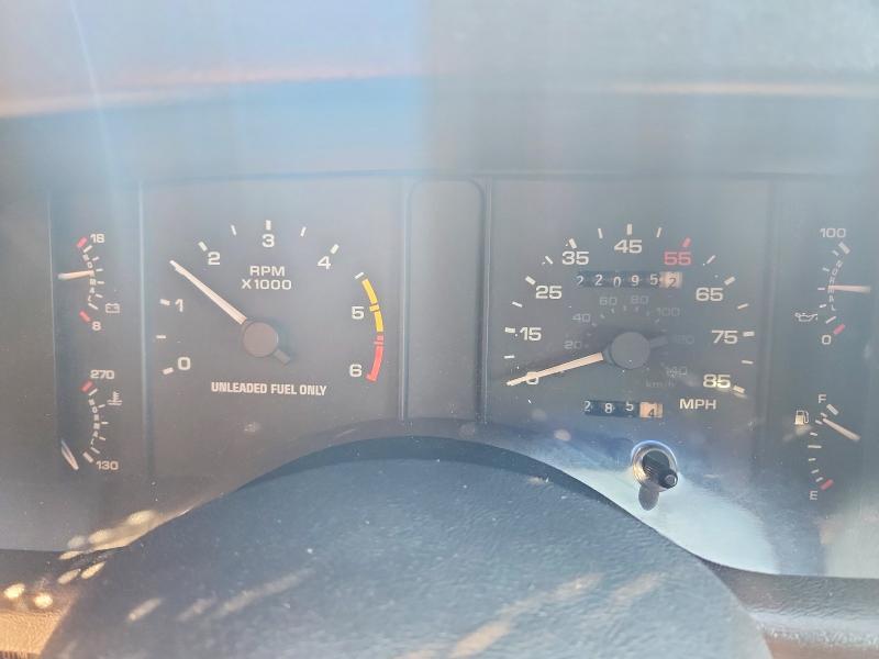Photo 9 from auction – 1990 FORD MUSTANG with VIN 1FACP44A8LF203910
