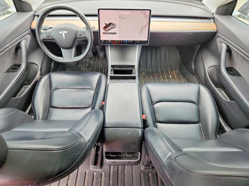 Photo 8 from auction – 2019 TESLA MODEL 3 with VIN 5YJ3E1EAXKF313552