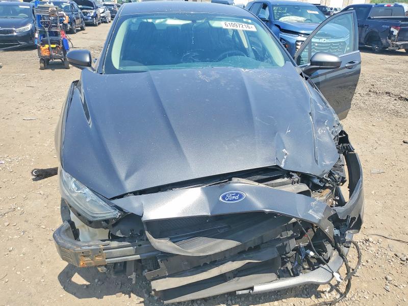 Photo 11 from auction – 2018 FORD FUSION with VIN 3FA6P0HD1JR230442