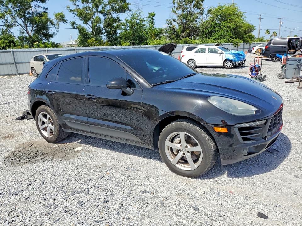 Photo 4 from auction – 2015 PORSCHE MACAN with VIN WP1AB2A54FLB43530