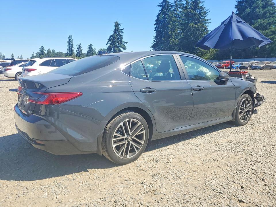 Photo 3 from auction – 2026 TOYOTA CAMRY with VIN 4T1DBADK0TU557741