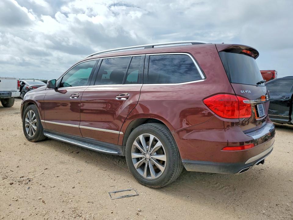 Photo 2 from auction – 2013 MERCEDES-BENZ GL with VIN 4JGDF7CE5DA242939