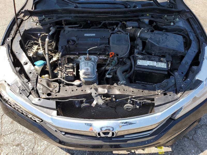Photo 11 from auction – 2017 HONDA ACCORD with VIN 1HGCR2F55HA246972