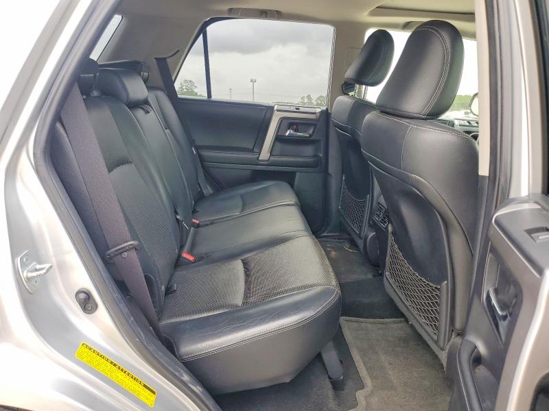 Photo 11 from auction – 2014 TOYOTA 4RUNNER with VIN JTEZU5JR7E5068758