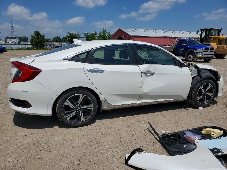 Photo 3 from auction – 2016 HONDA CIVIC with VIN 2HGFC1F92GH115025