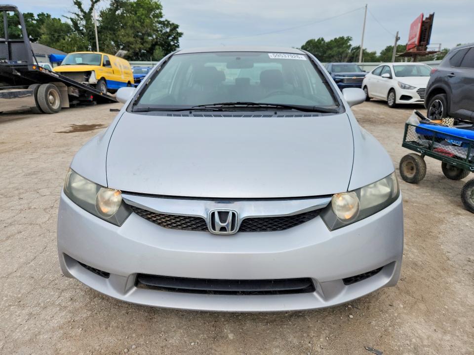 Photo 5 from auction – 2010 HONDA CIVIC with VIN 19XFA1F51AE086122