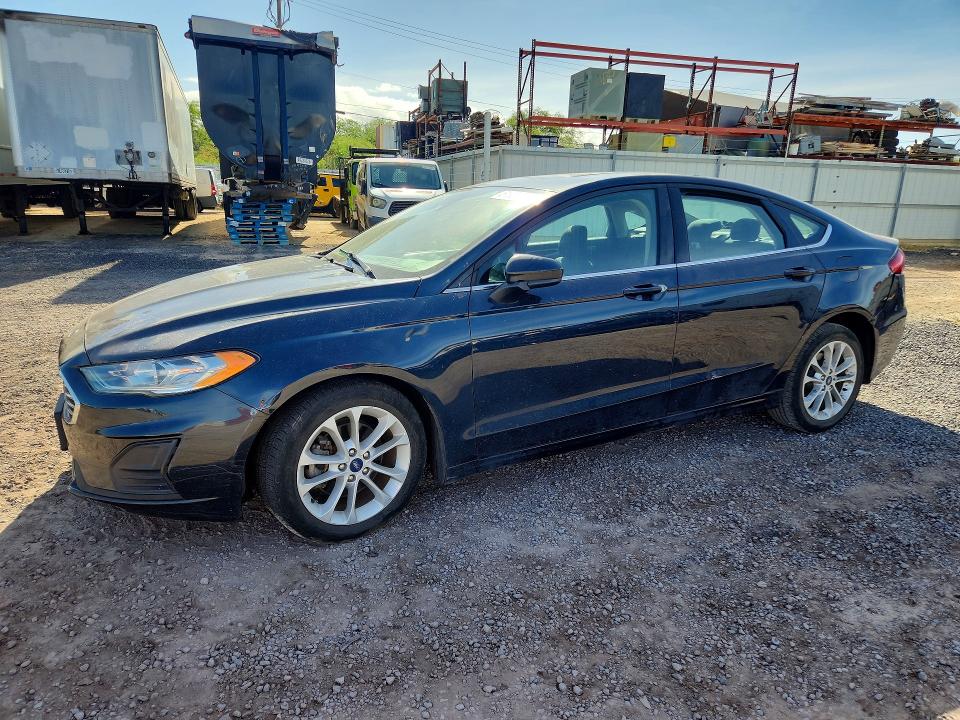 FORD FUSION 2020 with VIN 3FA6P0LU1LR190017 - Photo from auction