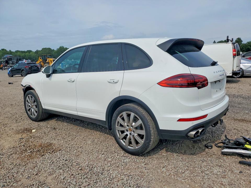 Photo 2 from auction – 2018 PORSCHE CAYENNE with VIN WP1AB2A23JLA60847
