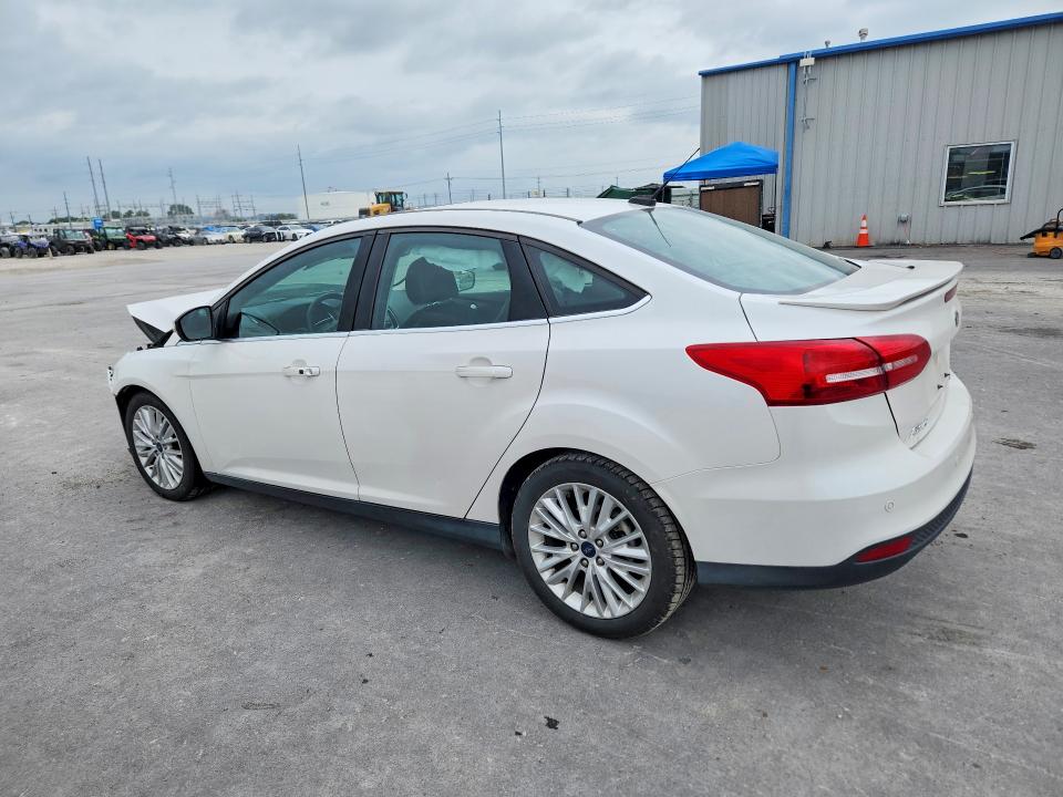 Zdjęcie 2 z aukcji – 2018 FORD FOCUS z VIN 1FADP3J20JL269250