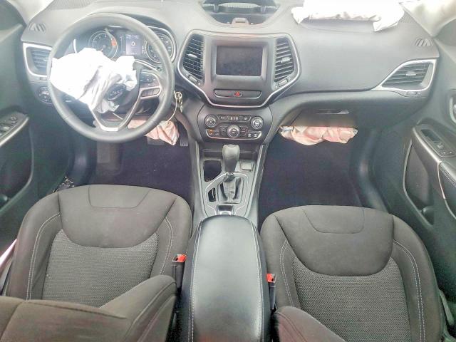 Photo 8 from auction – 2019 JEEP CHEROKEE with VIN 1C4PJLCBXKD160358