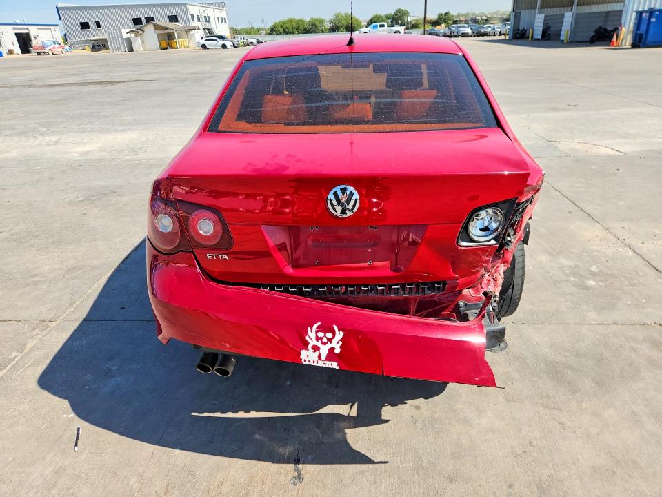 Photo 6 from auction – 2010 VOLKSWAGEN JETTA with VIN 3VWRZ7AJ2AM095105