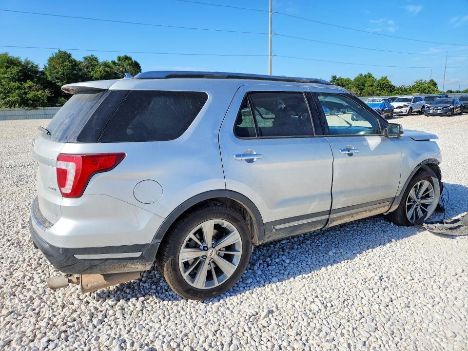 Photo 3 from auction – 2019 FORD EXPLORER with VIN 1FM5K8F84KGB26850
