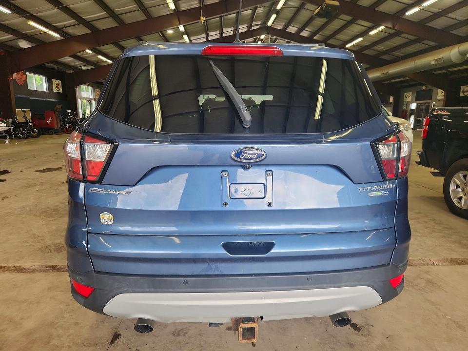 Photo 6 from auction – 2018 FORD ESCAPE with VIN 1FMCU9J92JUA66963