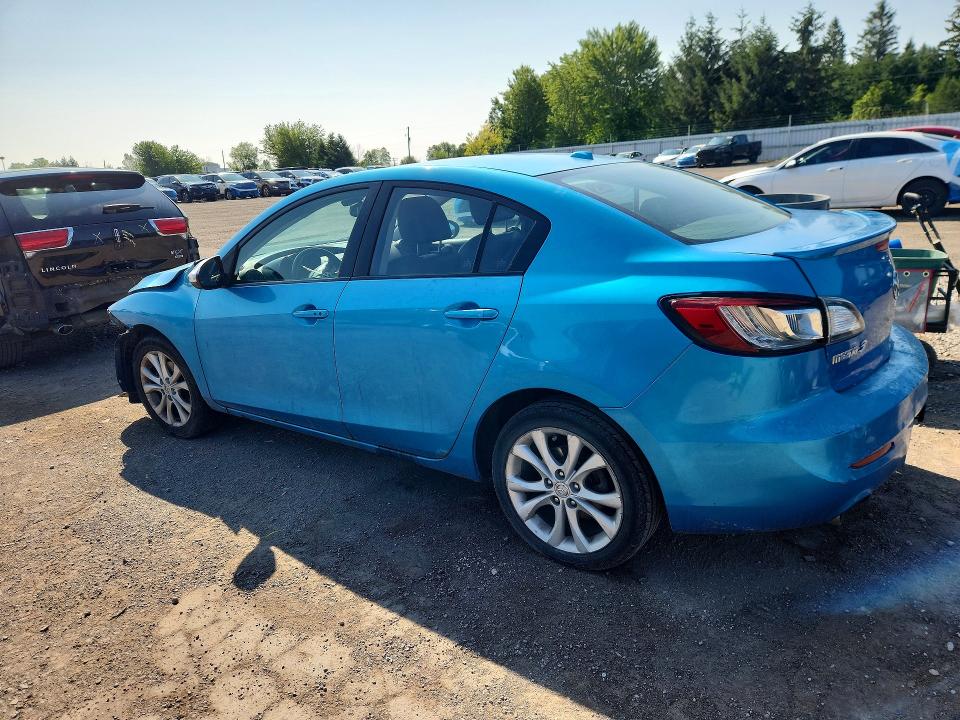 Photo 2 from auction – 2010 MAZDA 3 with VIN JM1BL1S51A1105933