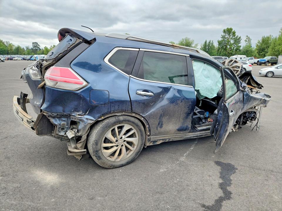 Photo 3 from auction – 2015 NISSAN ROGUE with VIN 5N1AT2MV0FC816254