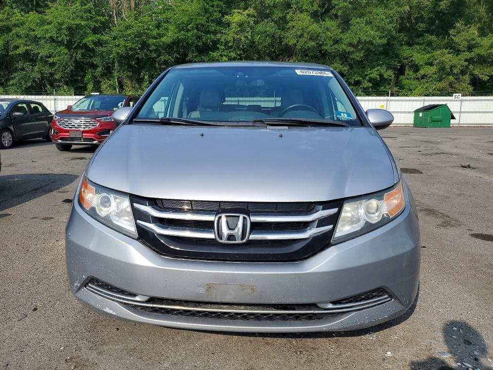 Photo 5 from auction – 2016 HONDA ODYSSEY with VIN 5FNRL5H69GB132335