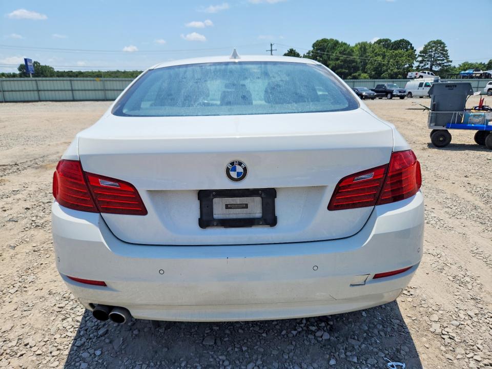 Photo 6 from auction – 2016 BMW 528 with VIN WBA5A5C57GG354457