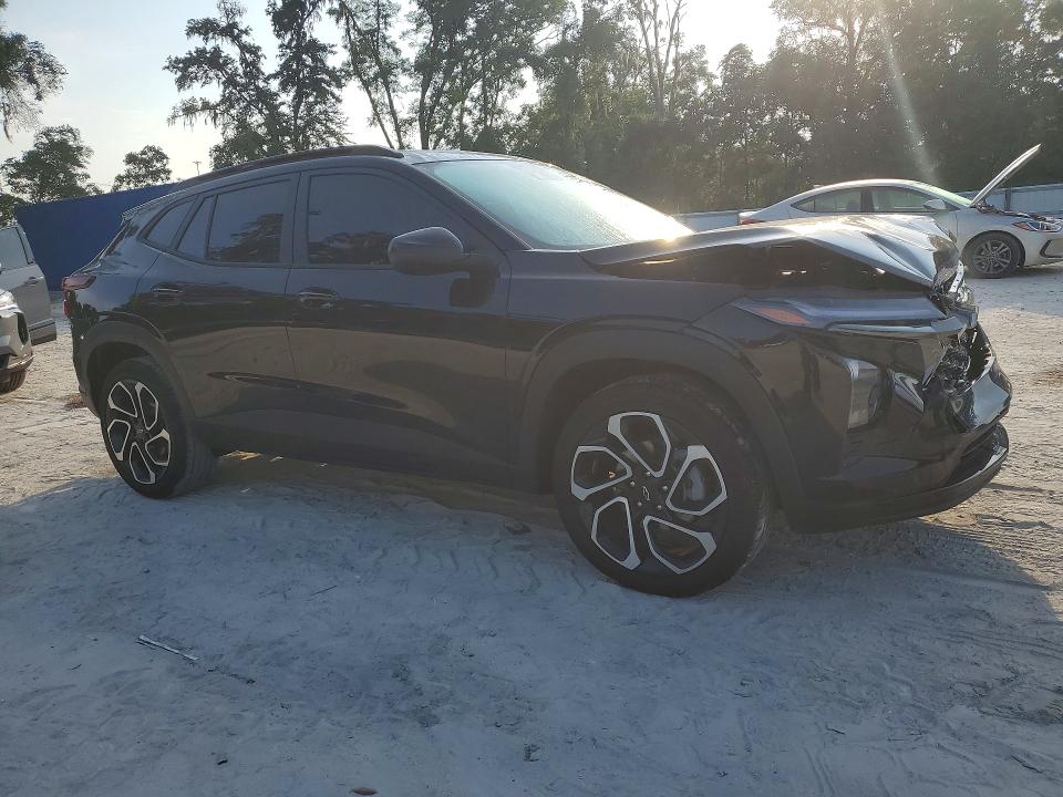 Photo 4 from auction – 2025 CHEVROLET TRAX with VIN KL77LJEP7SC250108