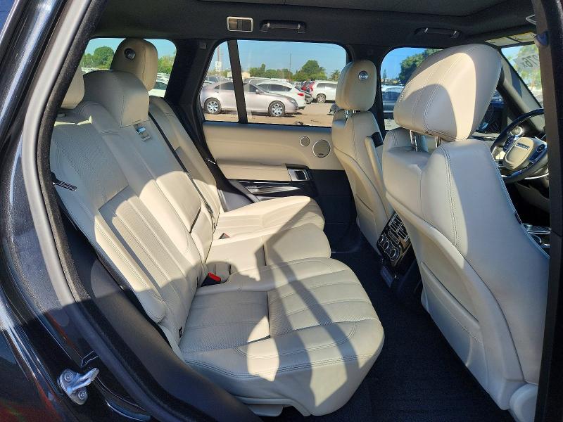 Photo 11 from auction – 2017 LAND ROVER RANGE ROVER with VIN SALGS2FE2HA363583