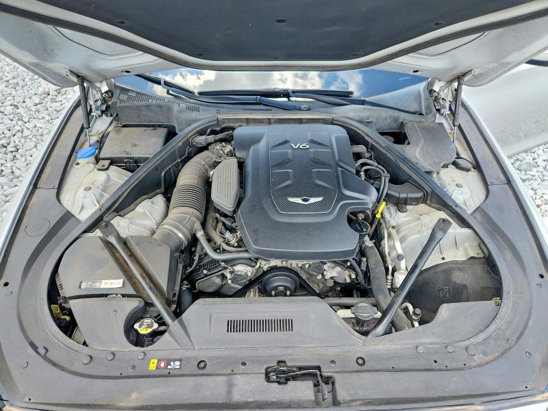 Photo 11 from auction – 2018 GENESIS G80 with VIN KMHGN4JE0JU235215