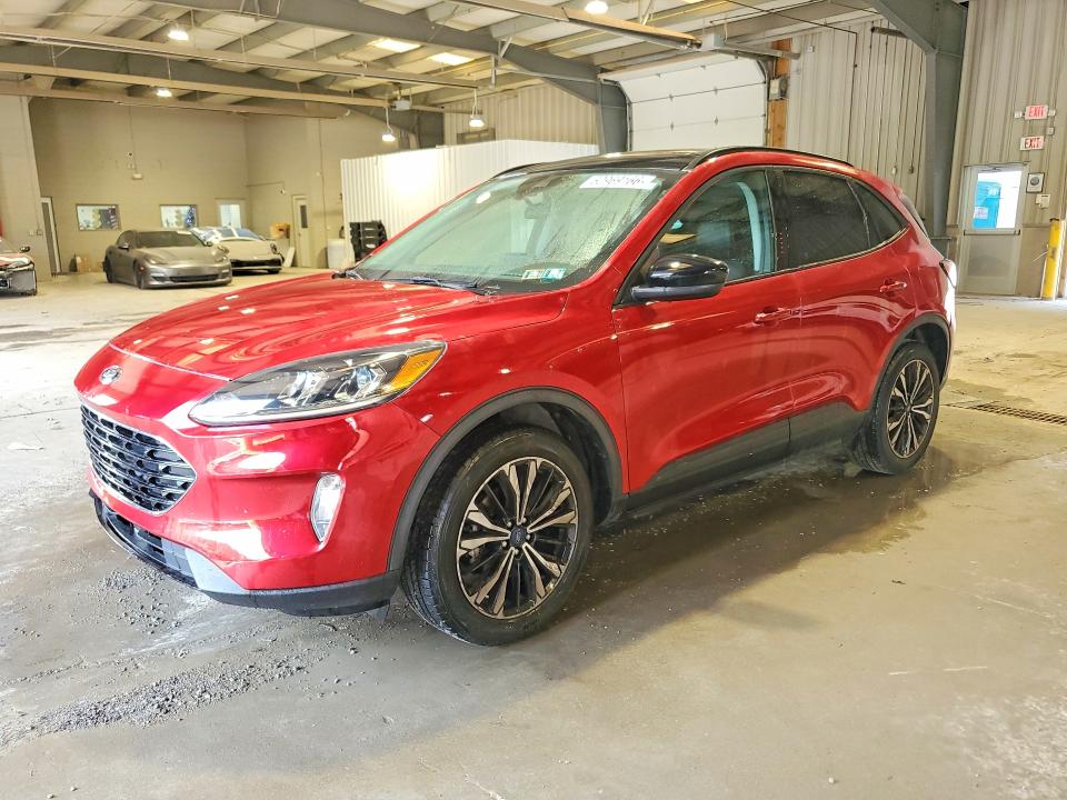 Photo 1 from auction – 2021 FORD ESCAPE with VIN 1FMCU9H94MUA27365