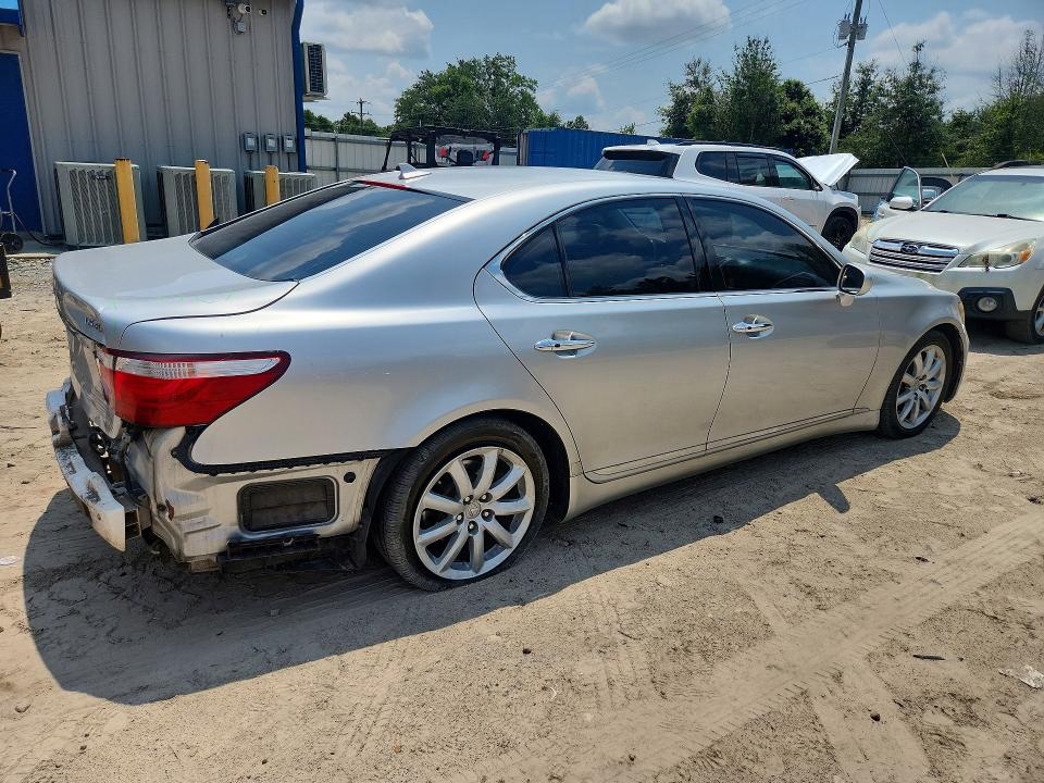 Photo 3 from auction – 2007 LEXUS LS with VIN JTHBL46F675019473
