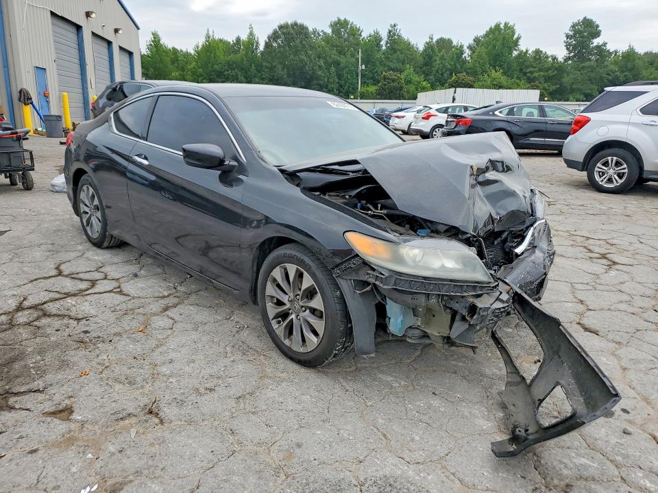 Photo 4 from auction – 2014 HONDA ACCORD with VIN 1HGCT1B38EA008562