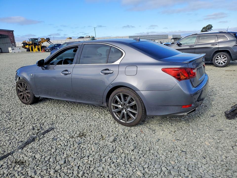 Photo 2 from auction – 2013 LEXUS GS with VIN JTHBE1BLXD5011859