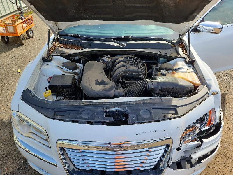 Photo 11 from auction – 2014 CHRYSLER 300C with VIN 2C3CCAEG7EH148220