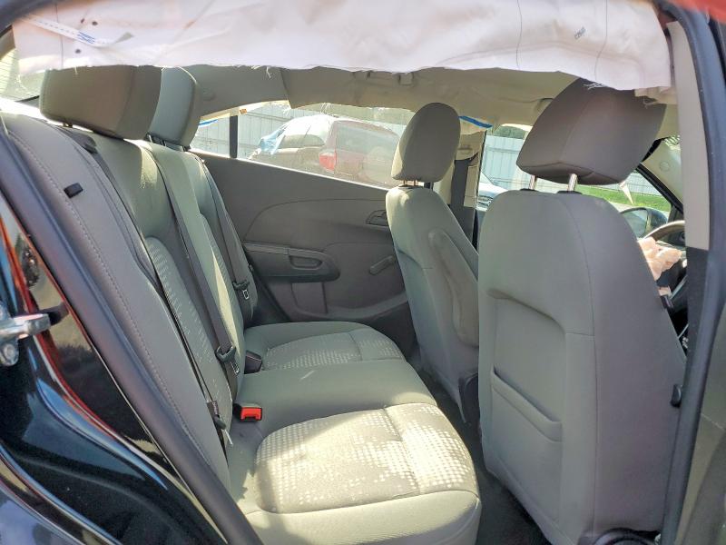 Zdjęcie 10 z aukcji – 2016 CHEVROLET SONIC z VIN 1G1JA5SH6G4122729