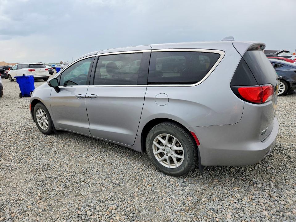 Photo 2 from auction – 2017 CHRYSLER PACIFICA with VIN 2C4RC1DG3HR517628