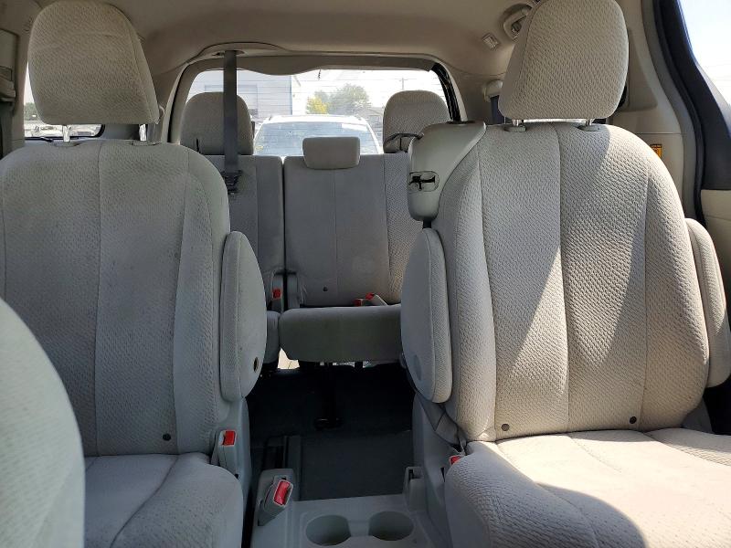 Photo 10 from auction – 2011 TOYOTA SIENNA with VIN 5TDKK3DC8BS066515