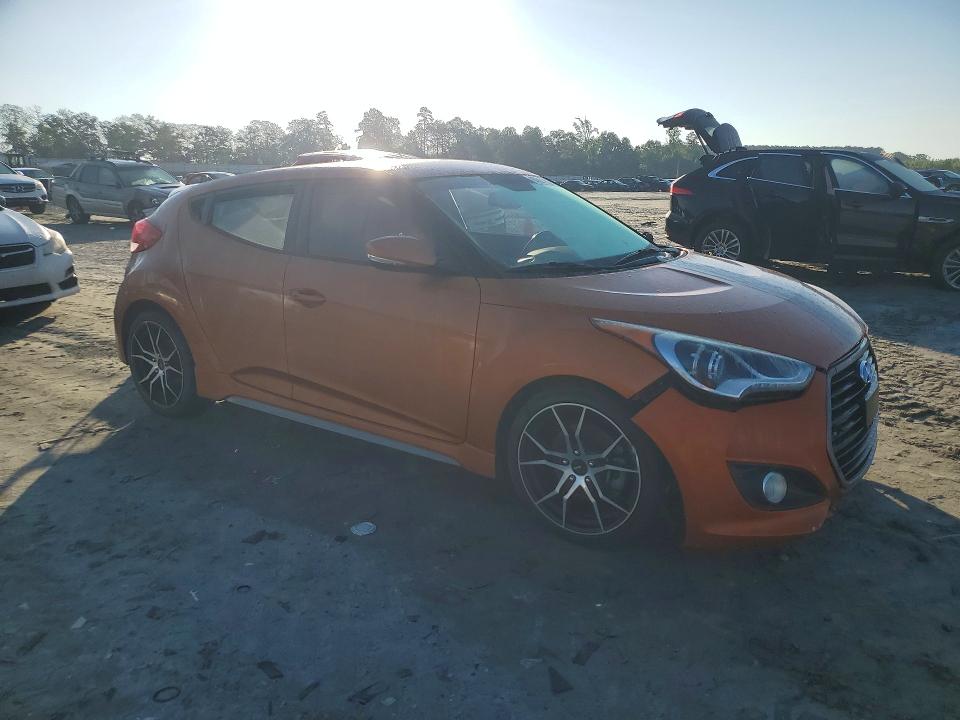 Photo 4 from auction – 2016 HYUNDAI VELOSTER with VIN KMHTC6AE6GU289630