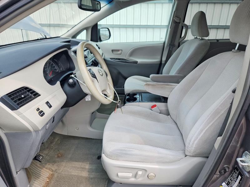 Photo 7 from auction – 2014 TOYOTA SIENNA with VIN 5TDKK3DC6ES421878