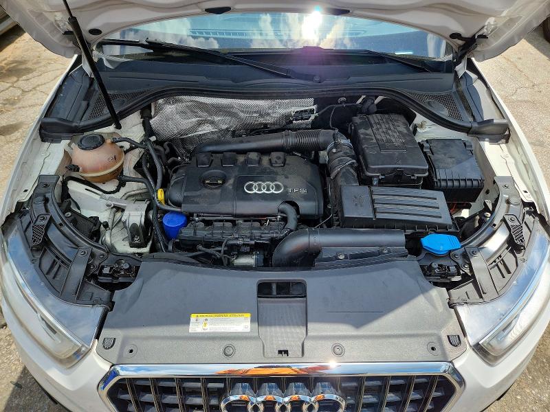 Zdjęcie 11 z aukcji – 2015 AUDI Q3 z VIN WA1FFCFS7FR009800
