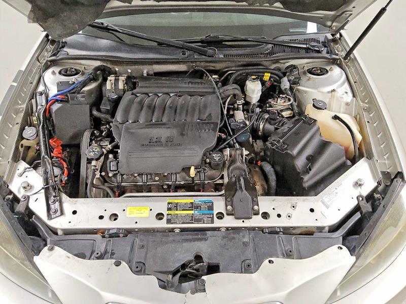 Photo 11 from auction – 2008 PONTIAC GRAND PRIX with VIN 2G2WC55C081114733
