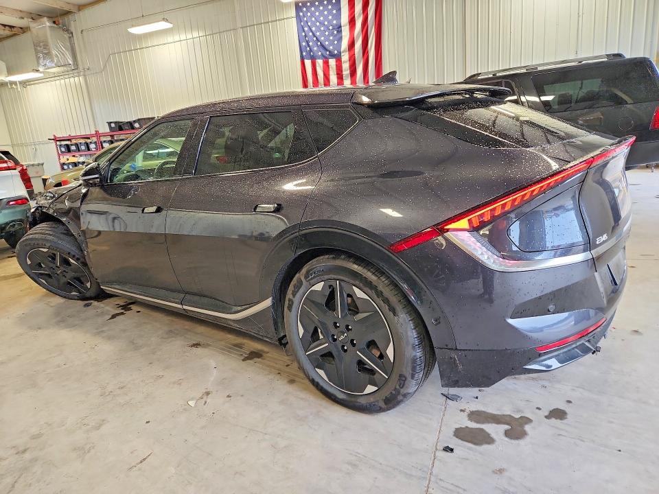 Photo 2 from auction – 2025 KIA EV6 with VIN 5XYC3DJC6SG008508