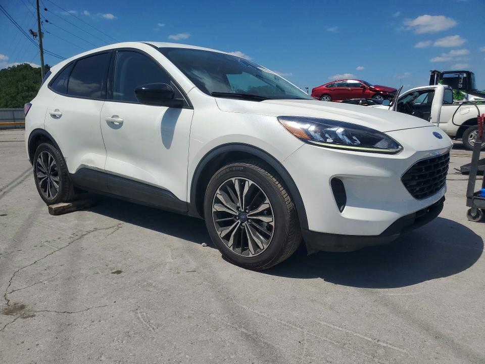 Photo 4 from auction – 2022 FORD ESCAPE with VIN 1FMCU0G66NUC00534