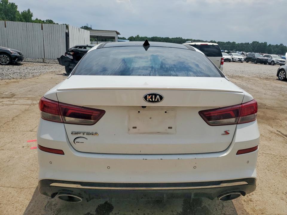 Photo 6 from auction – 2019 KIA OPTIMA with VIN 5XXGT4L33KG280050