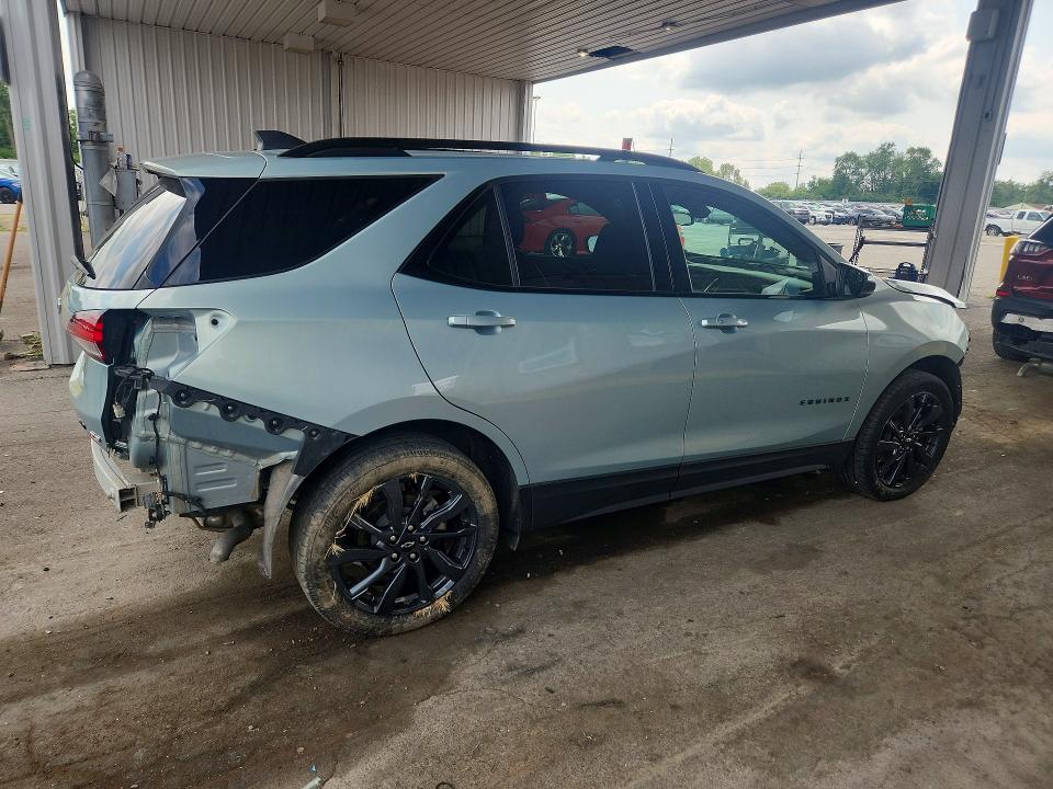 Photo 3 from auction – 2022 CHEVROLET EQUINOX with VIN 2GNAXWEV0N6137789