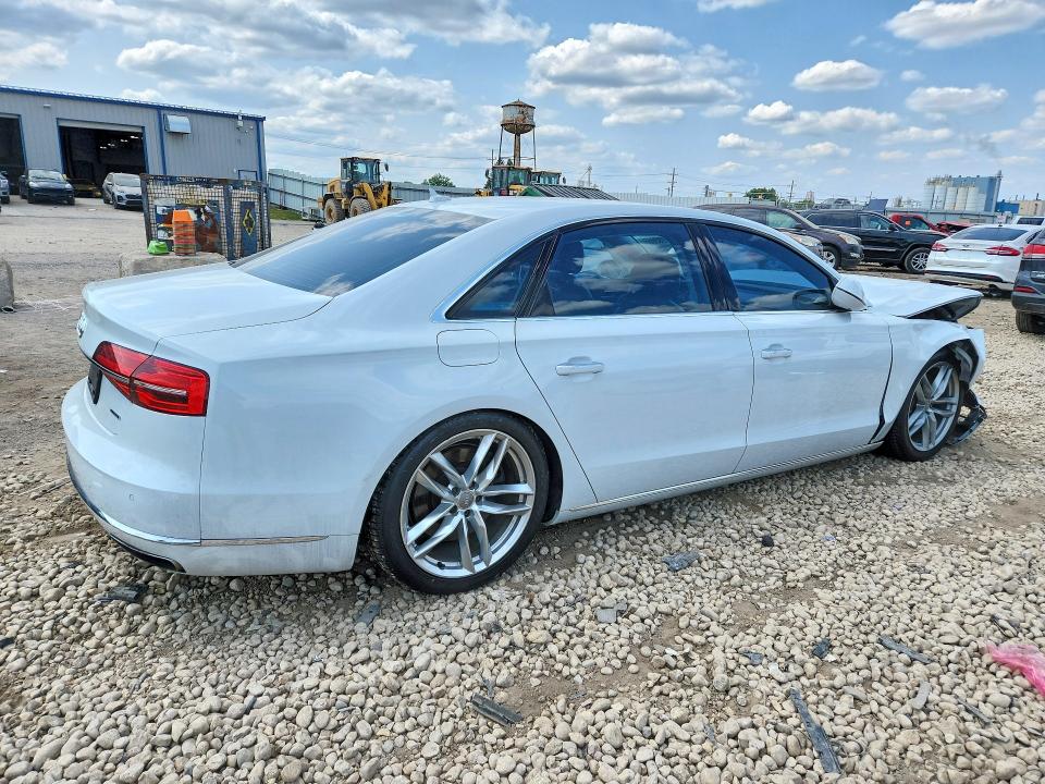 صورة رقم 3 من المزاد - 2015 AUDI A8 مع VIN WAU3GAFD6FN007987